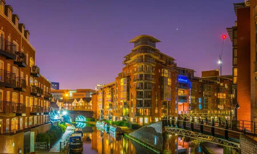 Sex in Birmingham for Mature Singles Finding Confidence and Chemistry